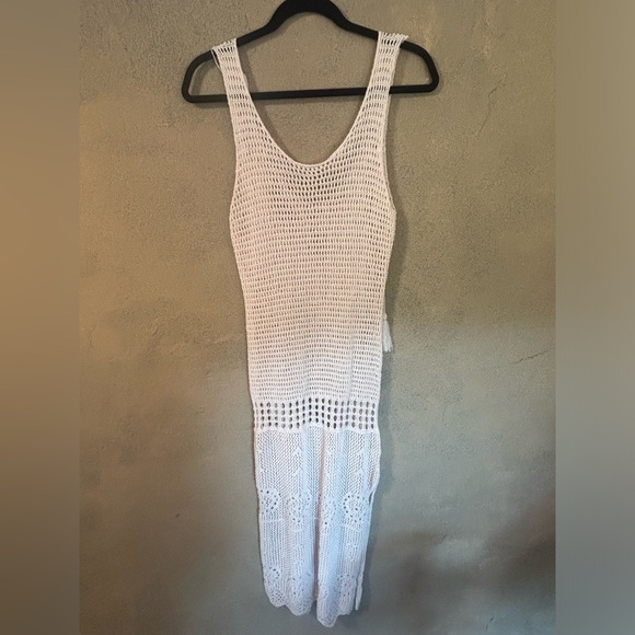 Other - Loose knit dress/swimsuit cover dress with drawstrings